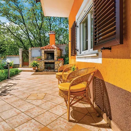 Stunning In With Kitchen *